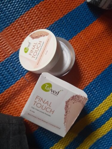 Final Touch - Talc Free Loose powder by Tatved herbal photo review